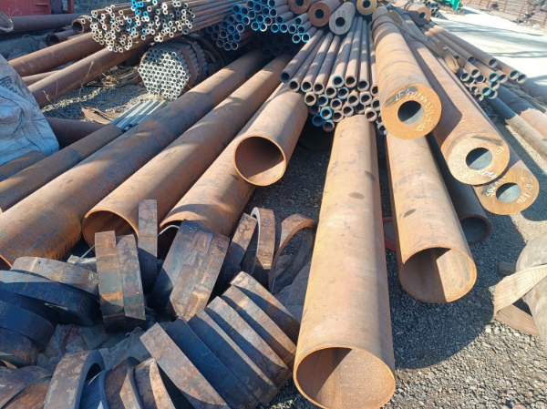 - 【華東地區(qū)專享】42crmo無縫鋼管切割銷售，上門對接工程機械企業(yè)定制需求